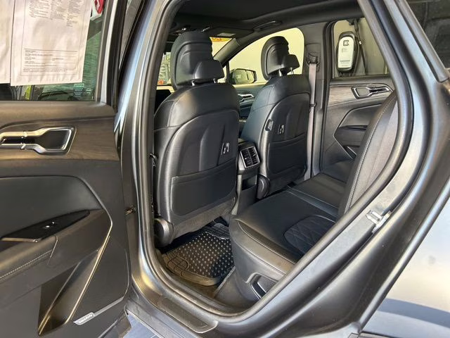 2023 Shadow Matte Gray Kia Sportage Plug-In Hybrid X-Line Prestige AWD SUV