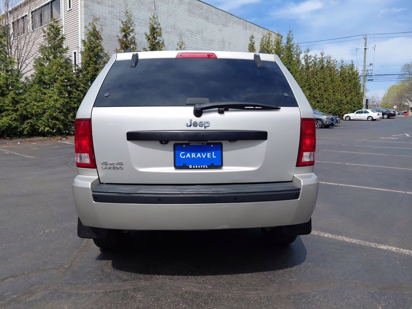 2009 Light Graystone Pearlcoat Jeep Grand Cherokee Laredo 4X4 SUV