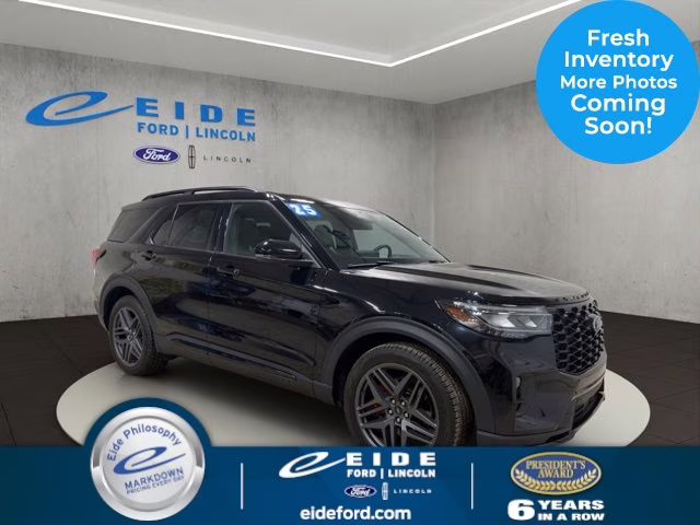 2025 Agate Black Metallic Ford Explorer ST 4X4 SUV
