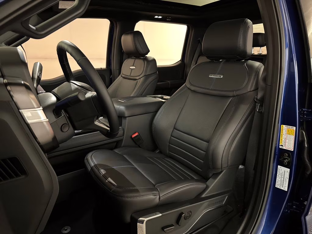 2026 Argon Blue Metallic Ford Super Duty F-350 SRW Platinum 4X4 Truck