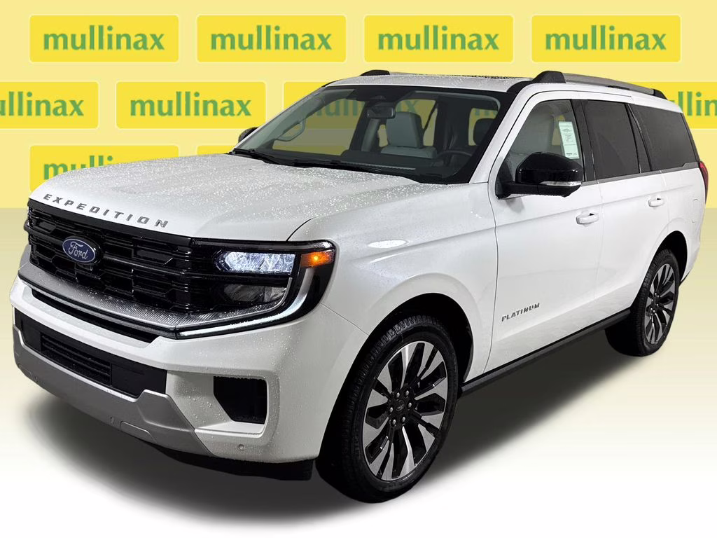 2026 Star White Metallic Tri-Coat Ford Expedition Platinum 4X4 SUV
