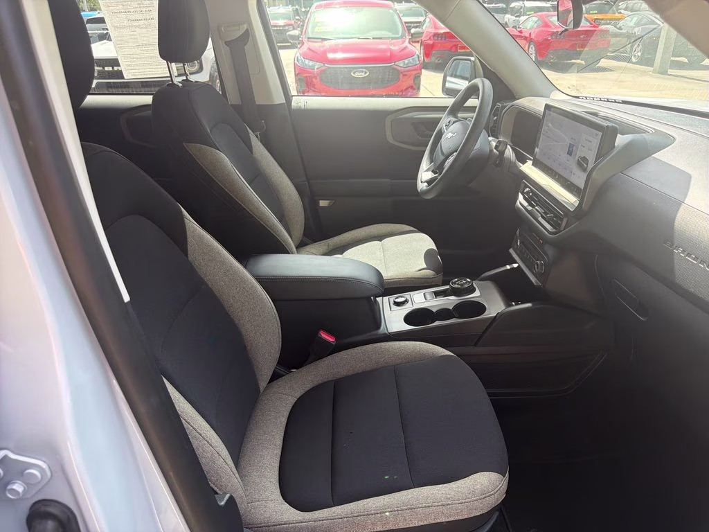 2026 White Metallic Ford Bronco Sport Big Bend 4X4 SUV
