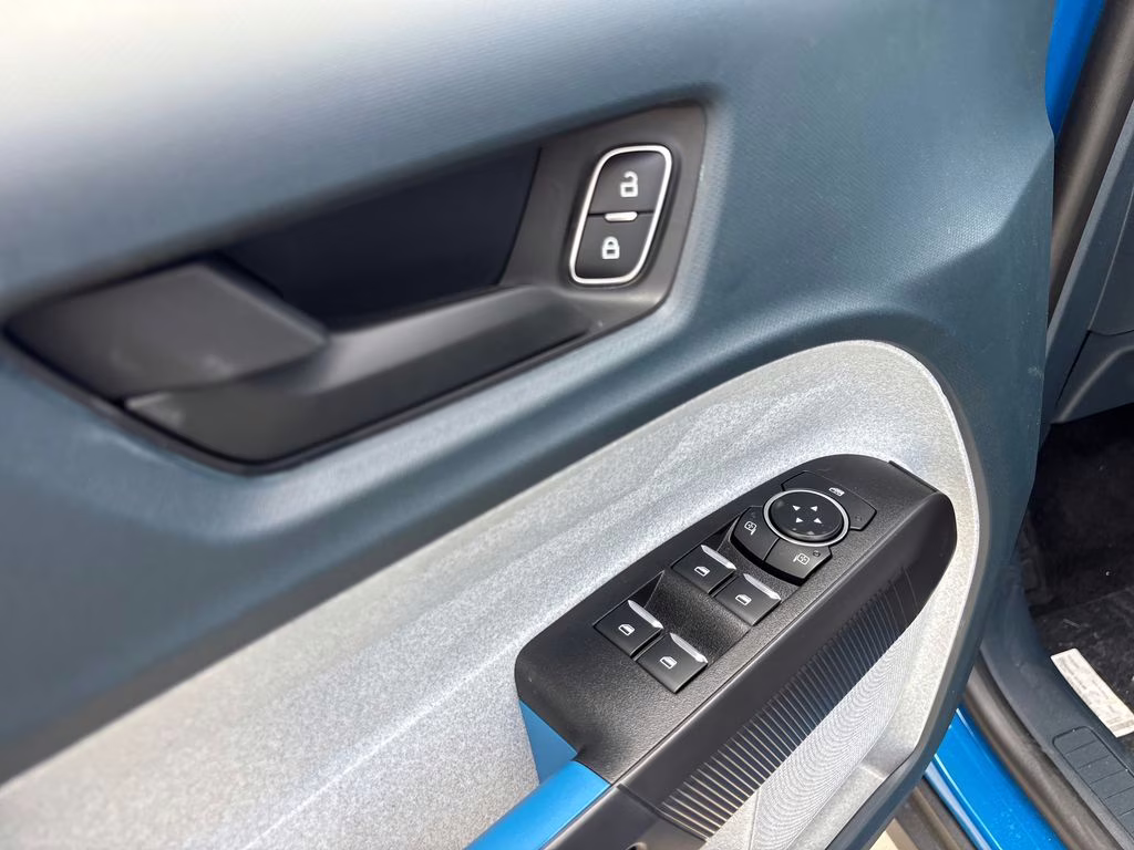 2026 Blue Ford Maverick XLT FWD Truck