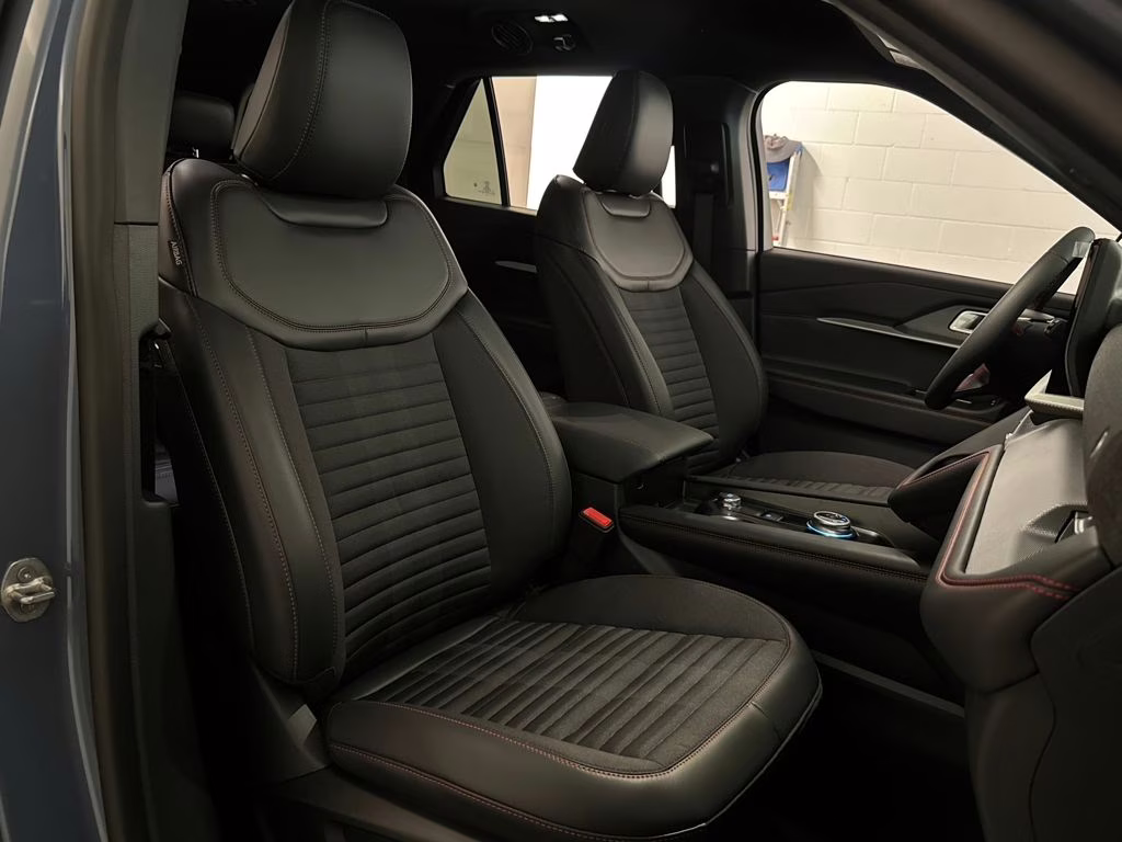 2026 Vapor Blue Metallic Ford Explorer ST-Line RWD SUV