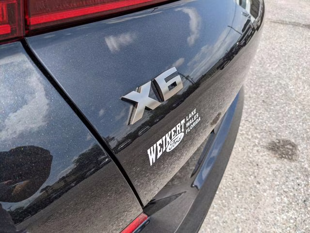 2022 Black Sapphire Metallic BMW X6 M50i AWD SUV