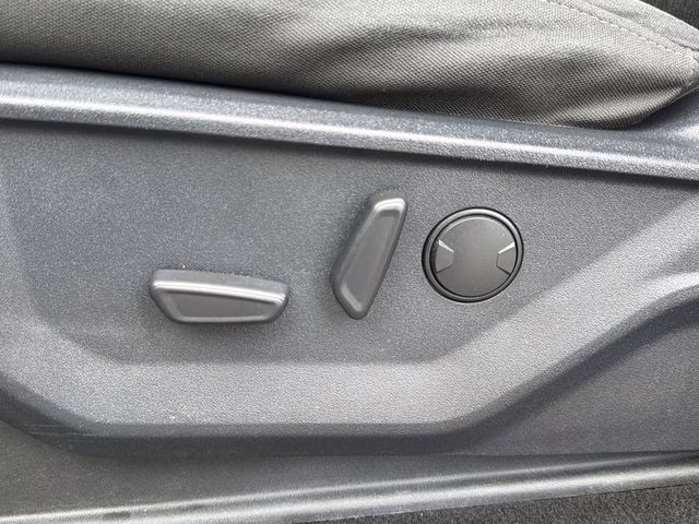 2023 Black Metallic Ford F-150 XLT RWD Truck