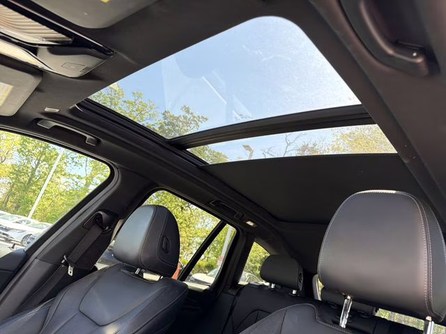 2024 White Metallic BMW X3 sDrive30i RWD SUV