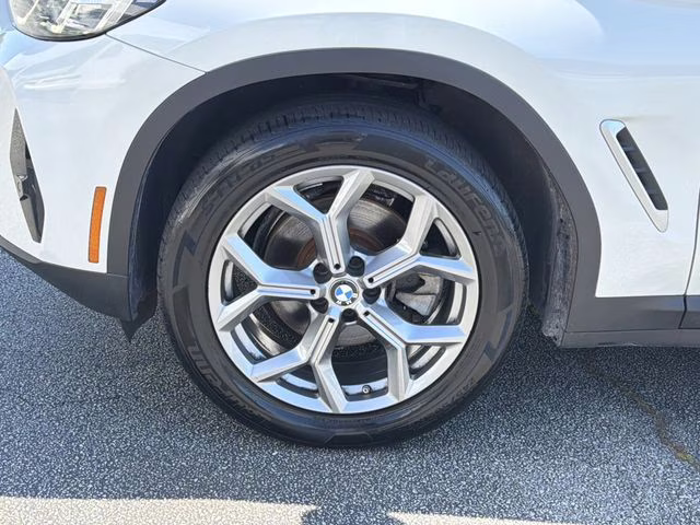 2024 White Metallic BMW X3 sDrive30i RWD SUV