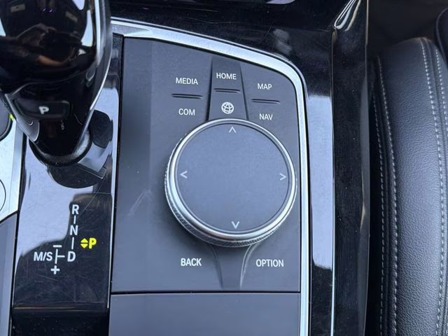 2024 White Metallic BMW X3 sDrive30i RWD SUV