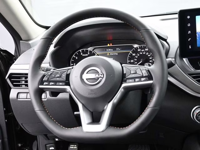 2026 Super Black Clearcoat Nissan Altima 2.5 SR FWD Sedan