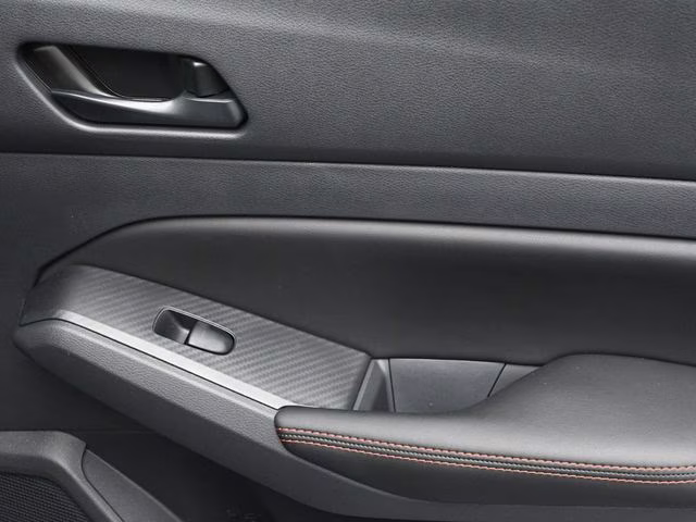 2026 Super Black Clearcoat Nissan Altima 2.5 SR FWD Sedan