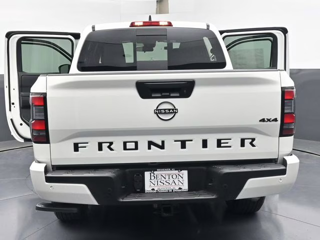 2026 Glacier White Nissan Frontier SV 4X4 Truck