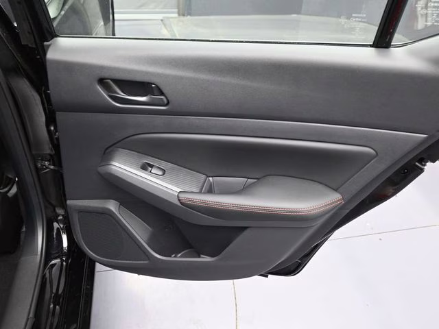 2026 Super Black Clearcoat Nissan Altima 2.5 SR FWD Sedan