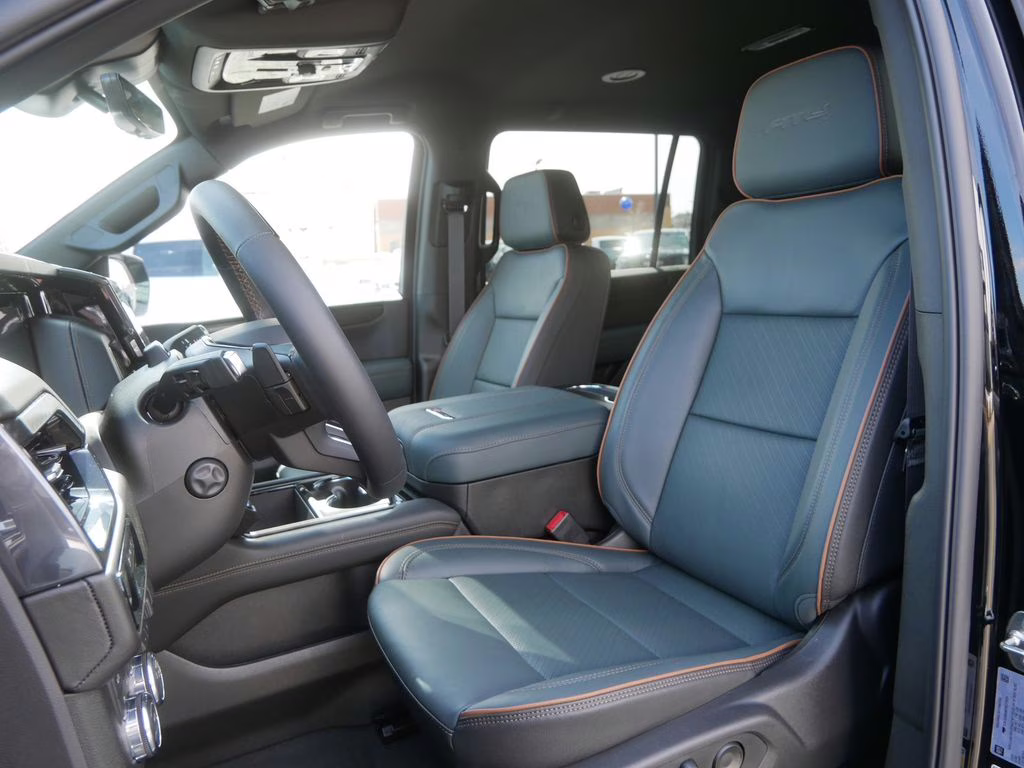 2026 Onyx Black GMC Yukon XL AT4 4X4 SUV