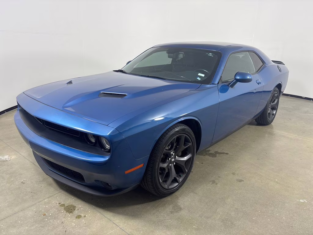 2020 Frostbite Dodge Challenger SXT RWD Coupe