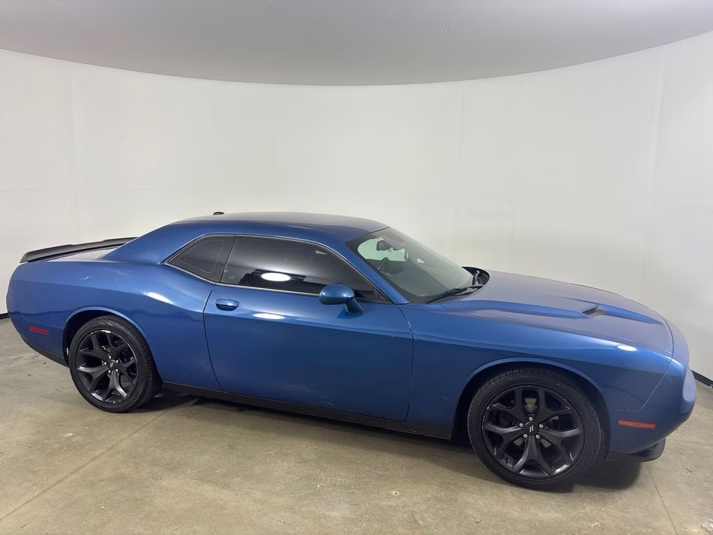 2020 Frostbite Dodge Challenger SXT RWD Coupe