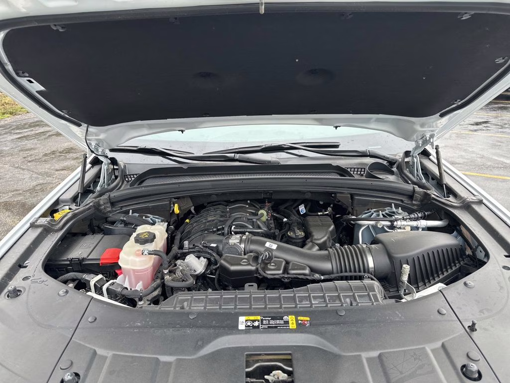 2024 Bright White Clearcoat Jeep Grand Cherokee L Altitude 4X4 SUV