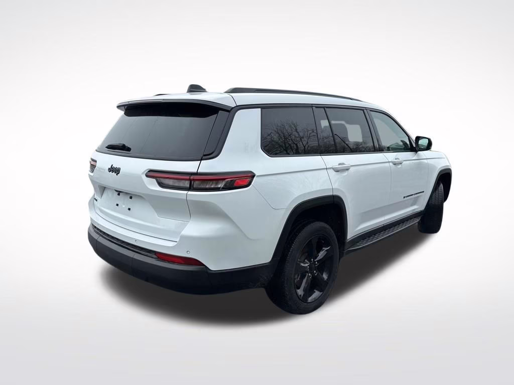 2024 Bright White Clearcoat Jeep Grand Cherokee L Altitude 4X4 SUV