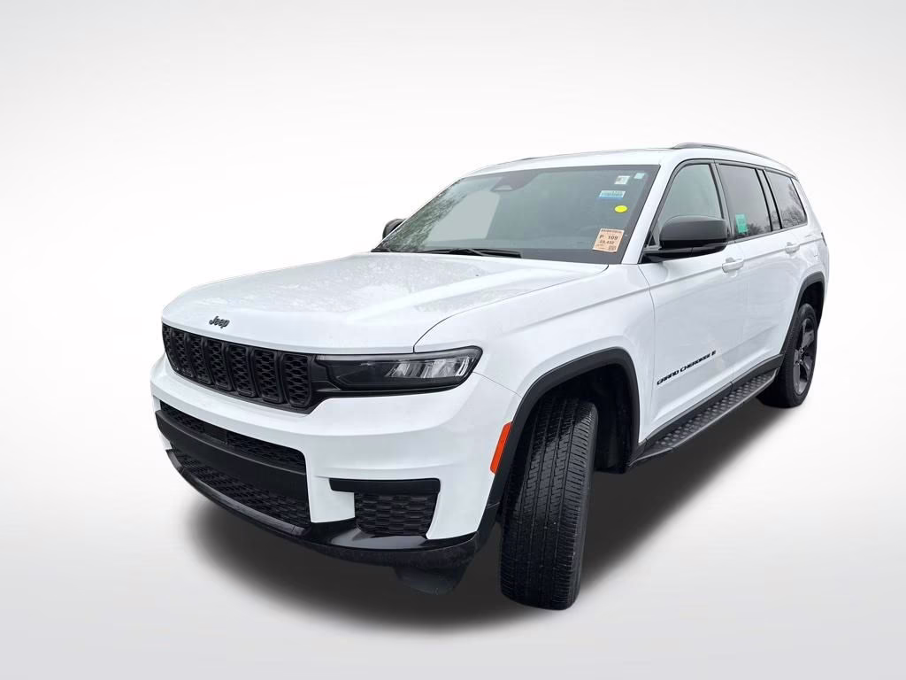 2024 Bright White Clearcoat Jeep Grand Cherokee L Altitude 4X4 SUV