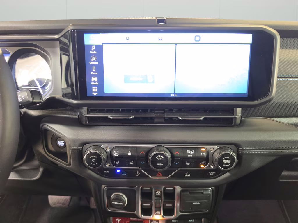 2025 Anvil Clear Coat Jeep Wrangler 4xe Rubicon 4X4 SUV