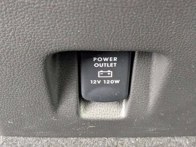 2022 Octane Blue Metallic Mitsubishi Eclipse Cross SE FWD SUV