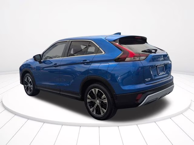 2022 Octane Blue Metallic Mitsubishi Eclipse Cross SE FWD SUV