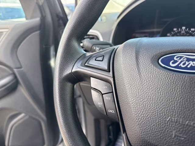 2024 Silver Metallic Ford Edge SE AWD SUV
