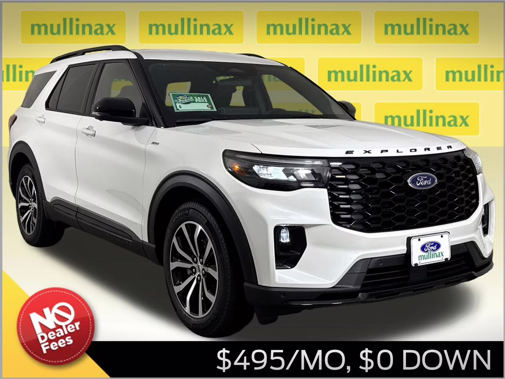 2026 Star White Metallic Tri-Coat Ford Explorer ST-Line RWD SUV