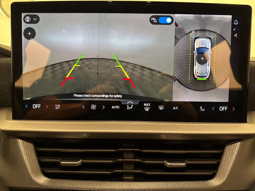 2026 Star White Metallic Tri-Coat Ford Explorer ST-Line RWD SUV