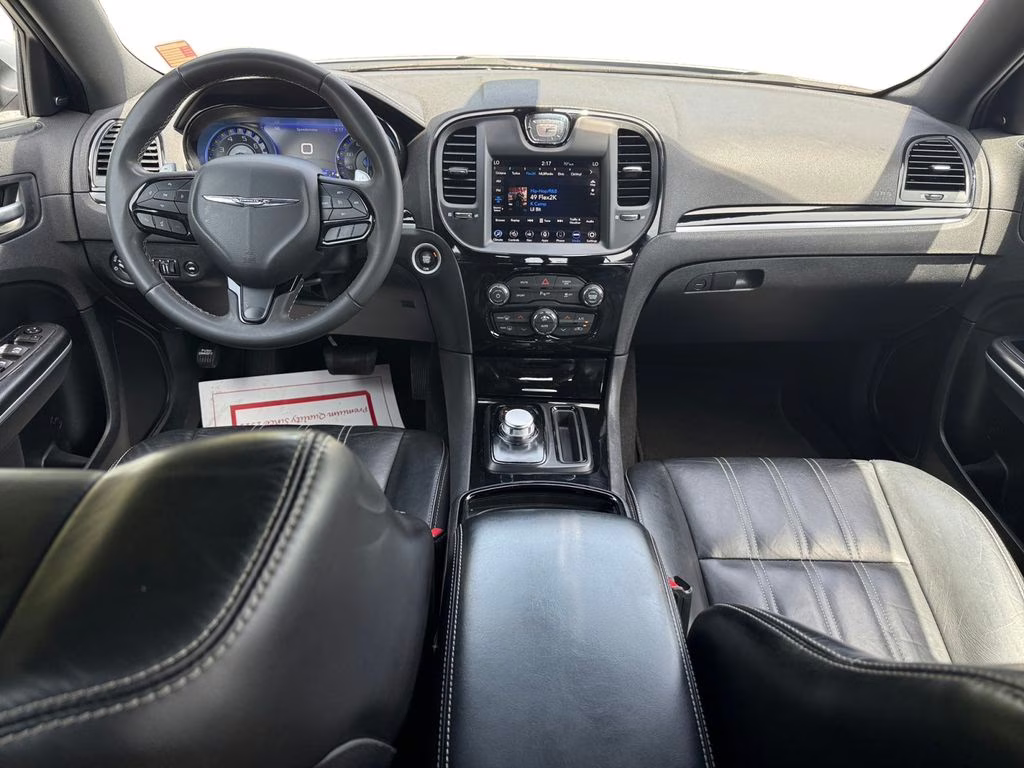 2023 Silver Mist Clearcoat Chrysler 300 S RWD Sedan