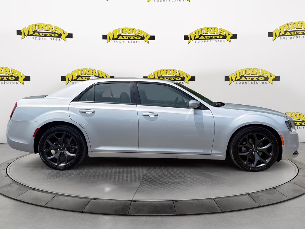 2023 Silver Mist Clearcoat Chrysler 300 S RWD Sedan
