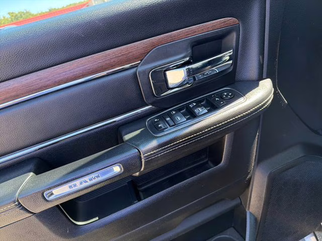 2017 Granite Crystal Metallic Clearcoat Ram 2500 Laramie 4X4 Truck