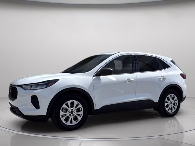 2023 Oxford White Ford Escape Active FWD SUV
