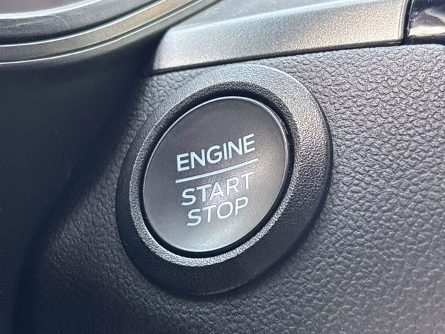 2023 Oxford White Ford Escape Active FWD SUV