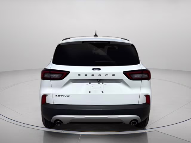 2023 Oxford White Ford Escape Active FWD SUV