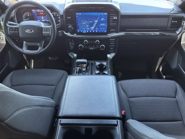2023 Oxford White Ford F-150 XLT 4X4 Truck
