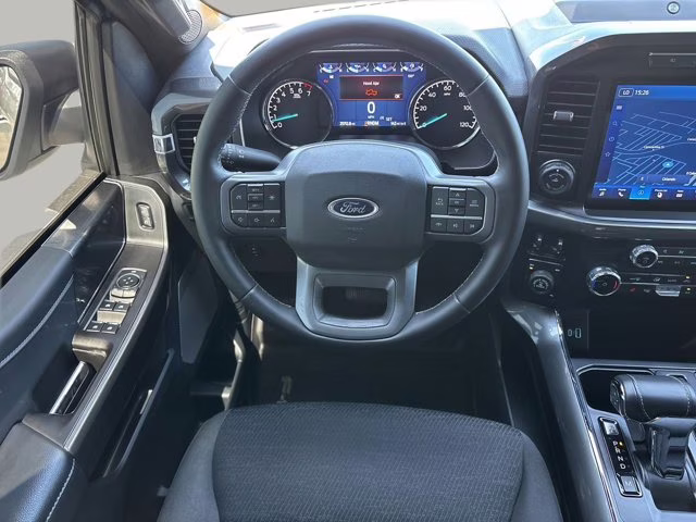 2023 Oxford White Ford F-150 XLT 4X4 Truck