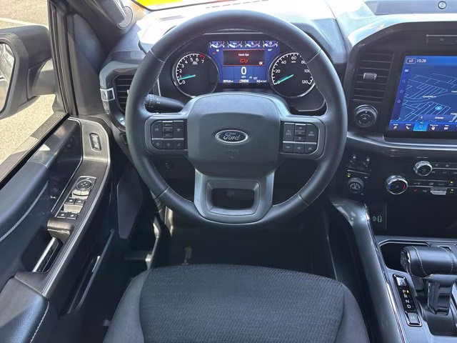 2023 Oxford White Ford F-150 XLT 4X4 Truck