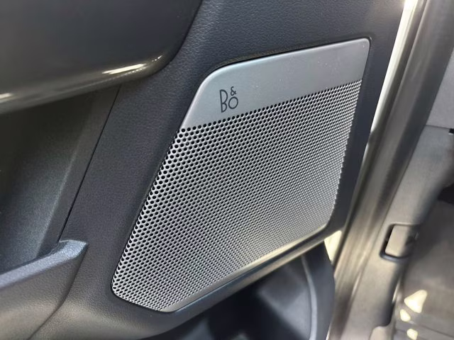 2023 Oxford White Ford F-150 XLT 4X4 Truck