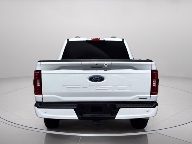 2023 Oxford White Ford F-150 XLT 4X4 Truck