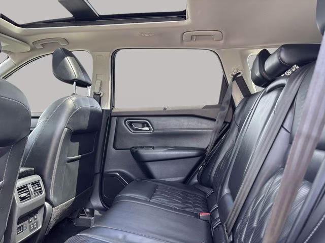 2021 Super Black Nissan Rogue Platinum FWD SUV