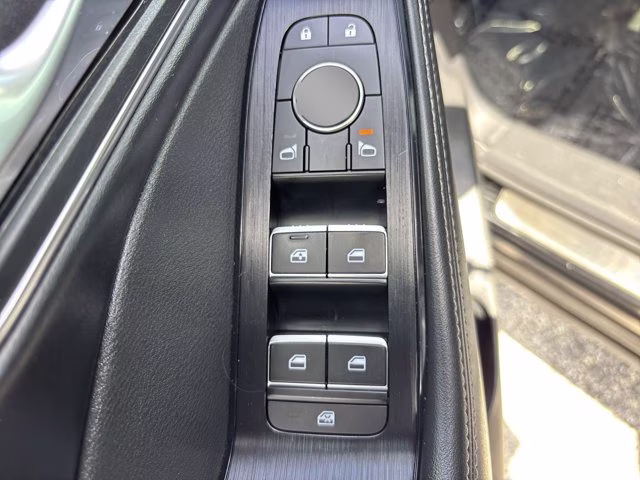 2021 Super Black Nissan Rogue Platinum FWD SUV
