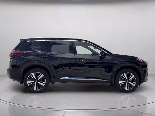 2021 Super Black Nissan Rogue Platinum FWD SUV