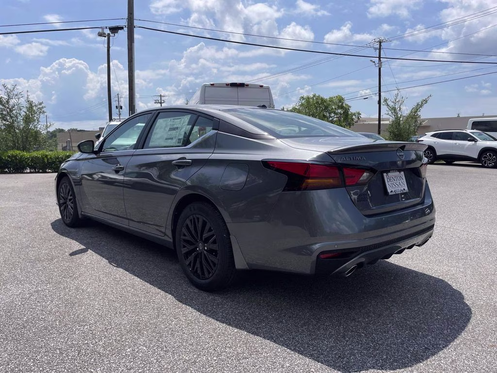2026 Gun Metallic Nissan Altima 2.5 SV FWD Sedan