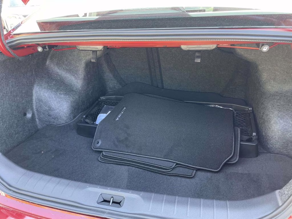 2026 Scarlet Ember Tintcoat Nissan Altima 2.5 SV FWD Sedan