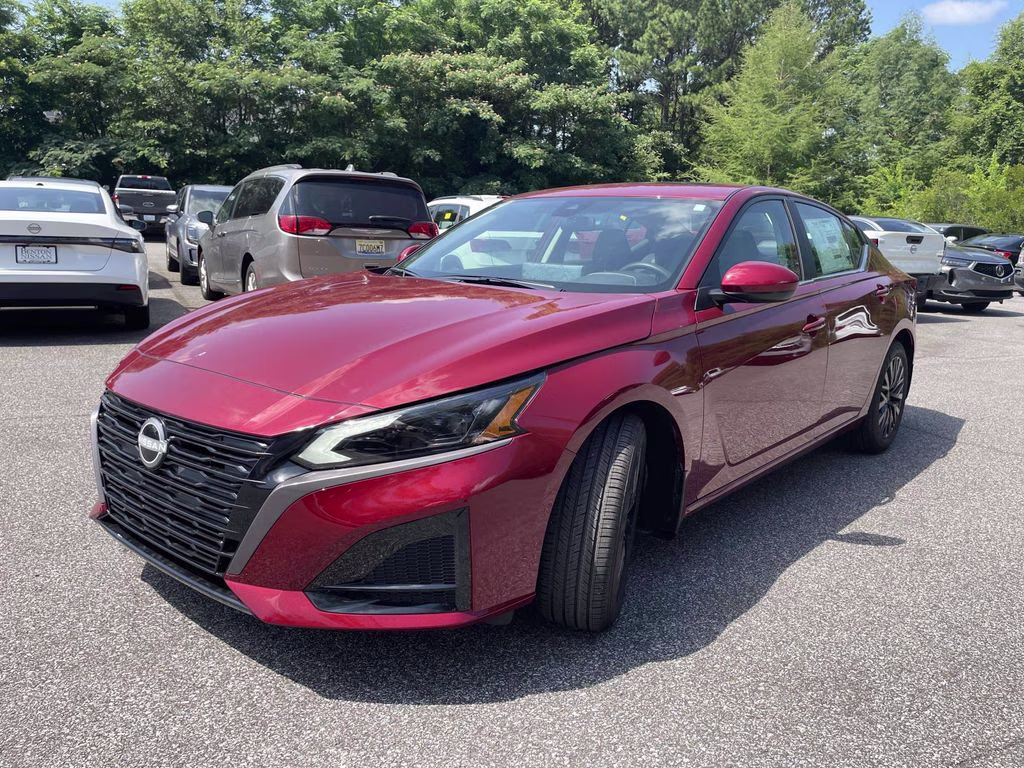 2026 Scarlet Ember Tintcoat Nissan Altima 2.5 SV FWD Sedan