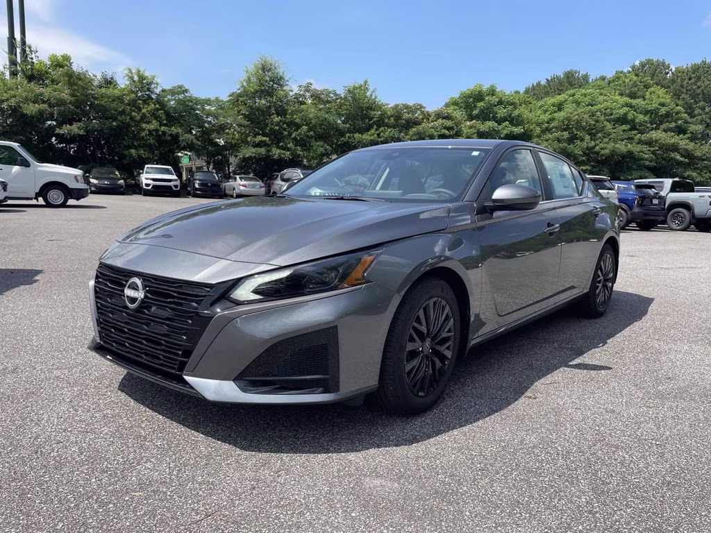 2026 Gun Metallic Nissan Altima 2.5 SV FWD Sedan