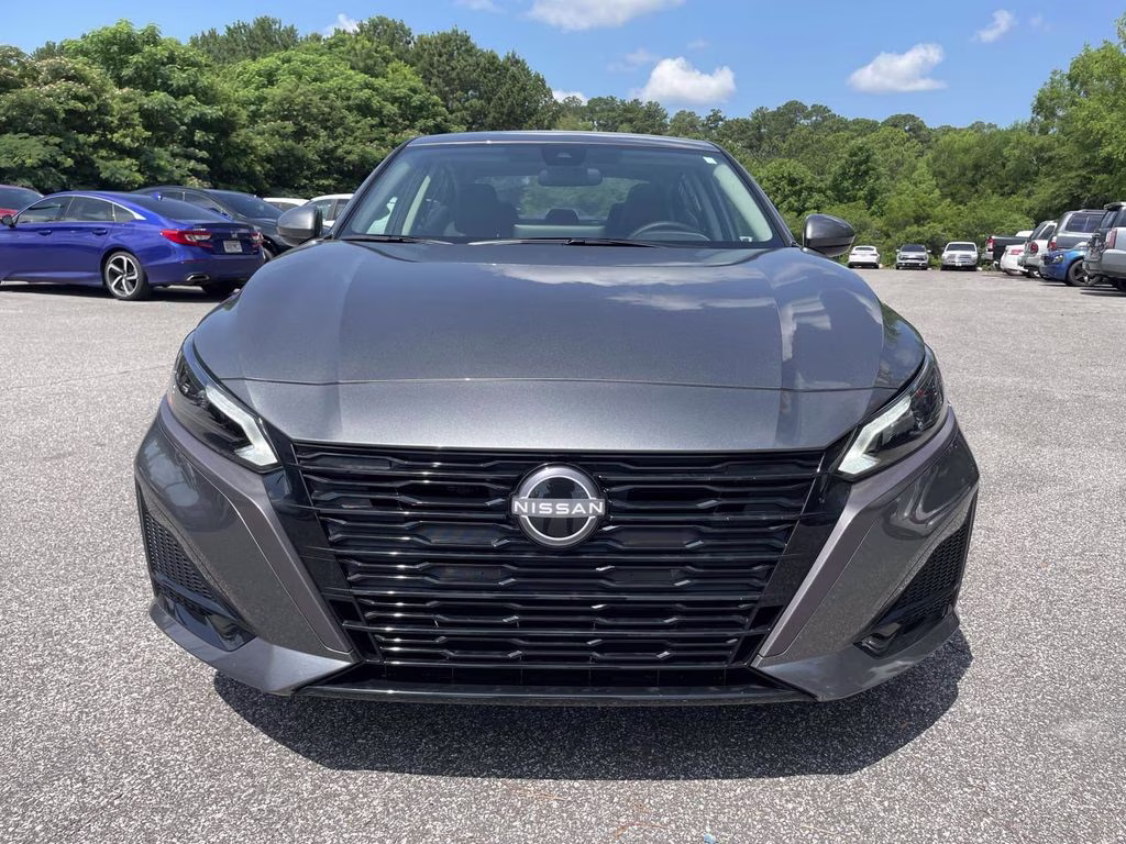 2026 Gun Metallic Nissan Altima 2.5 SV FWD Sedan