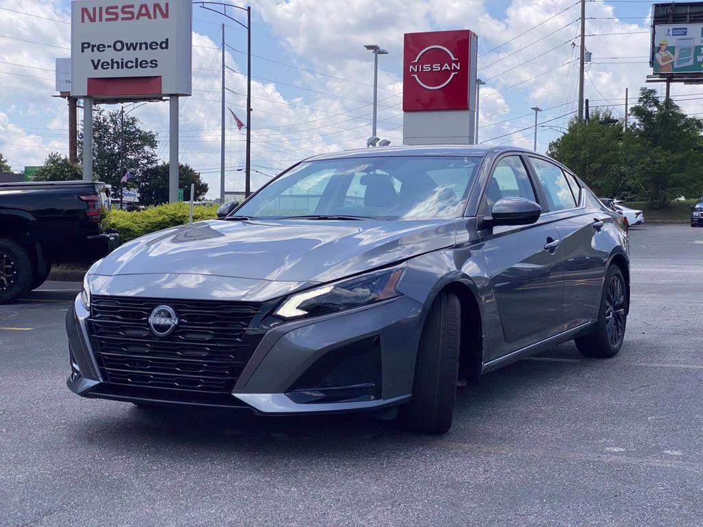 2026 Gun Metallic Nissan Altima 2.5 SV FWD Sedan
