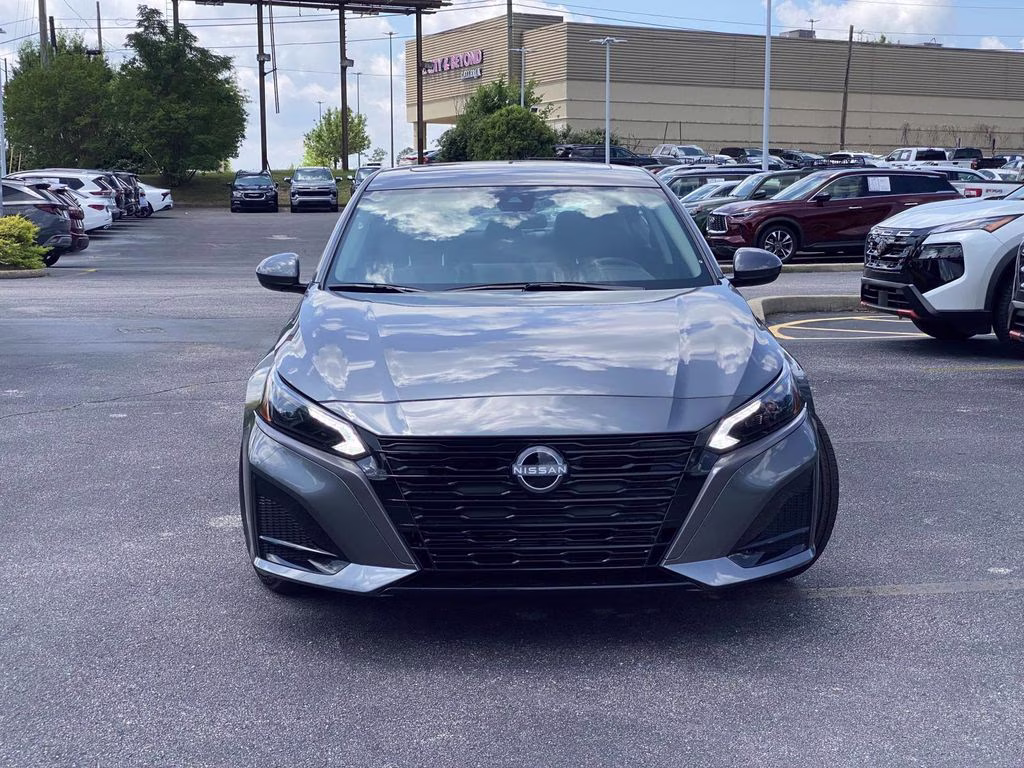 2026 Gun Metallic Nissan Altima 2.5 SV FWD Sedan